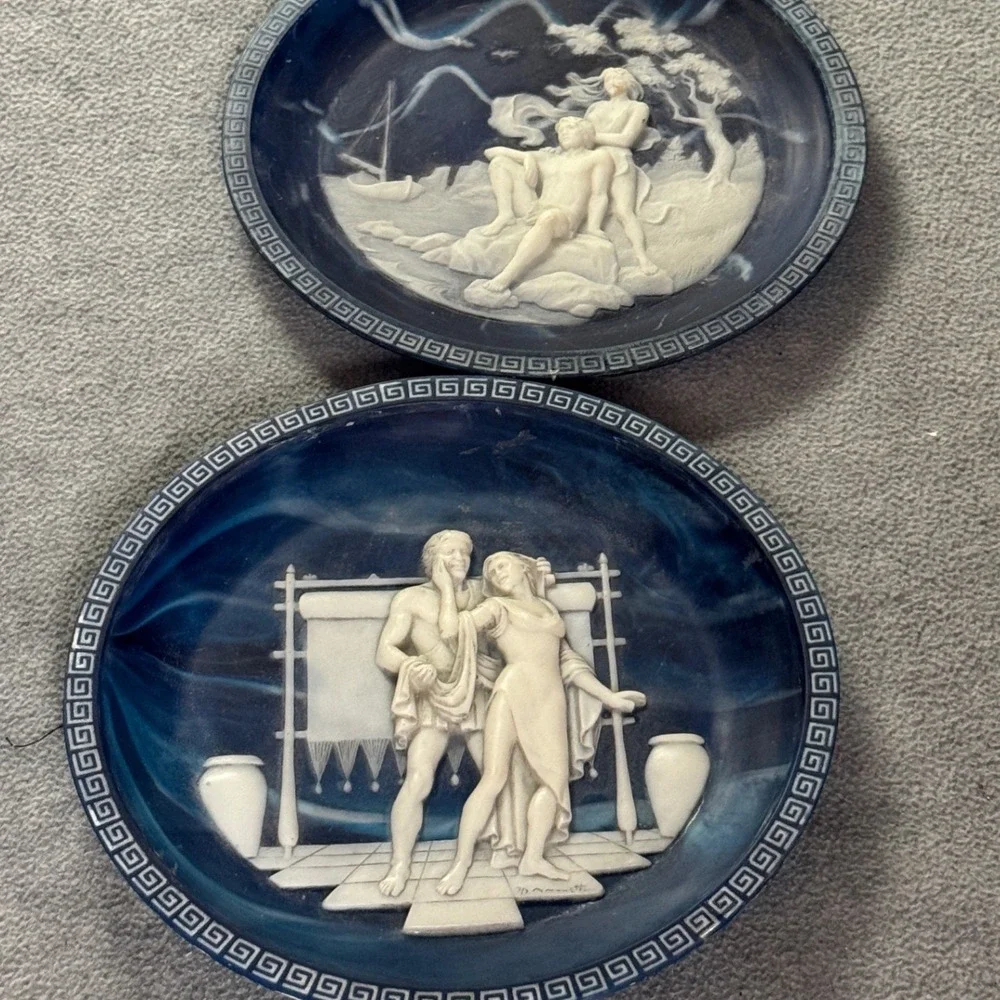 Incolay Studios Voyage of Ulysses Lapis Blue Cameo Plates Set of 2 Brunettin